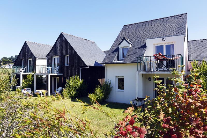 Saint-Pol-de-Léon Residence Nemea Les Roches מראה חיצוני תמונה